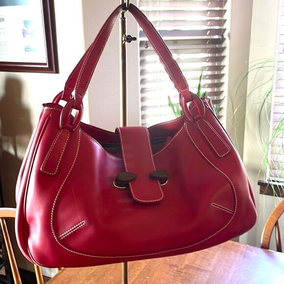 Tod's Cherry Red Satchel - Picture 1 of 13